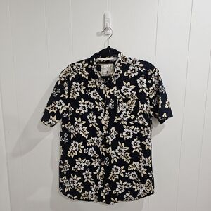Soul Star Mens Floral Hibiscus Short Sleeve Button Down Shirt Black White Size L